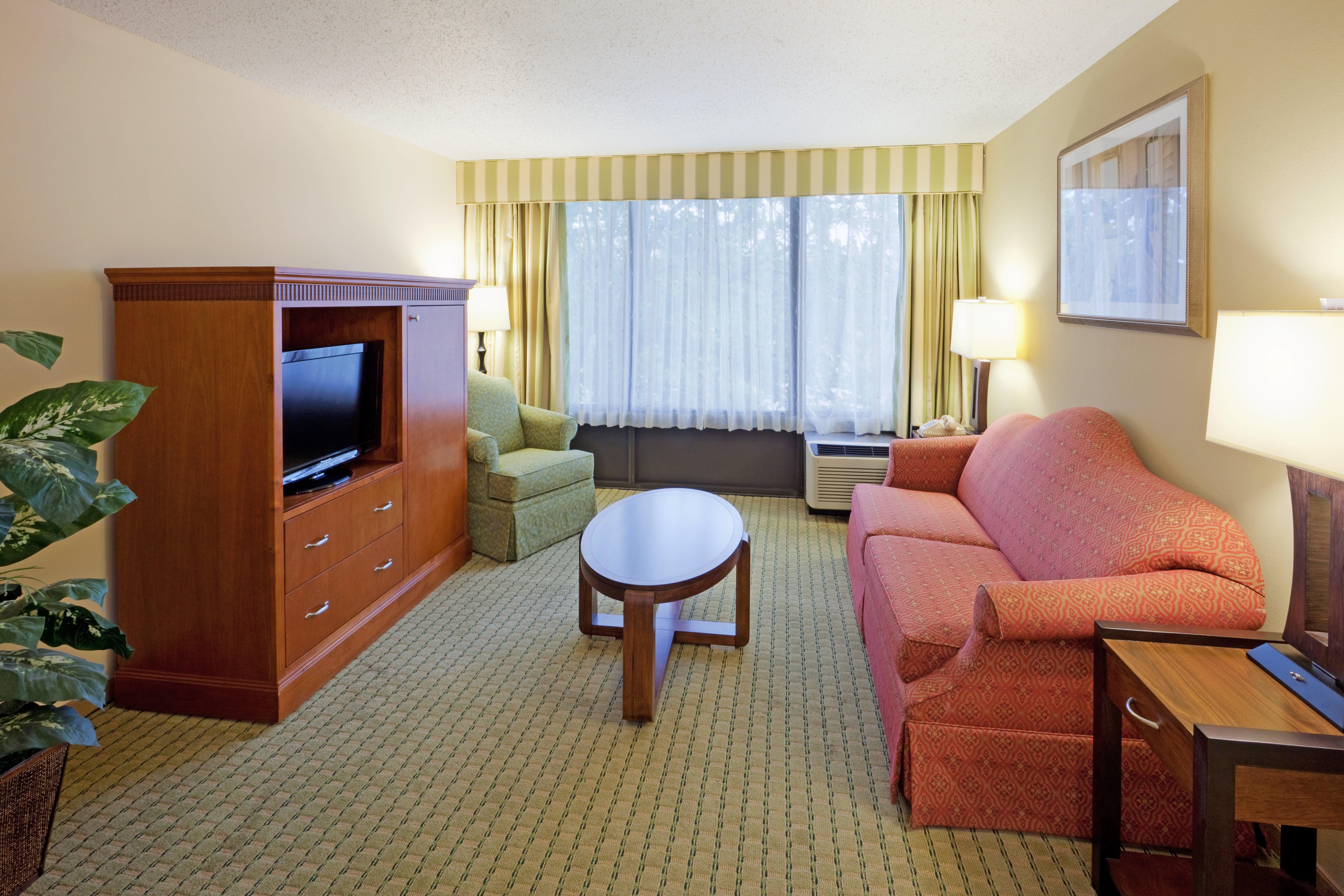 Holiday Inn Nashua, An Ihg Hotel Exterior photo