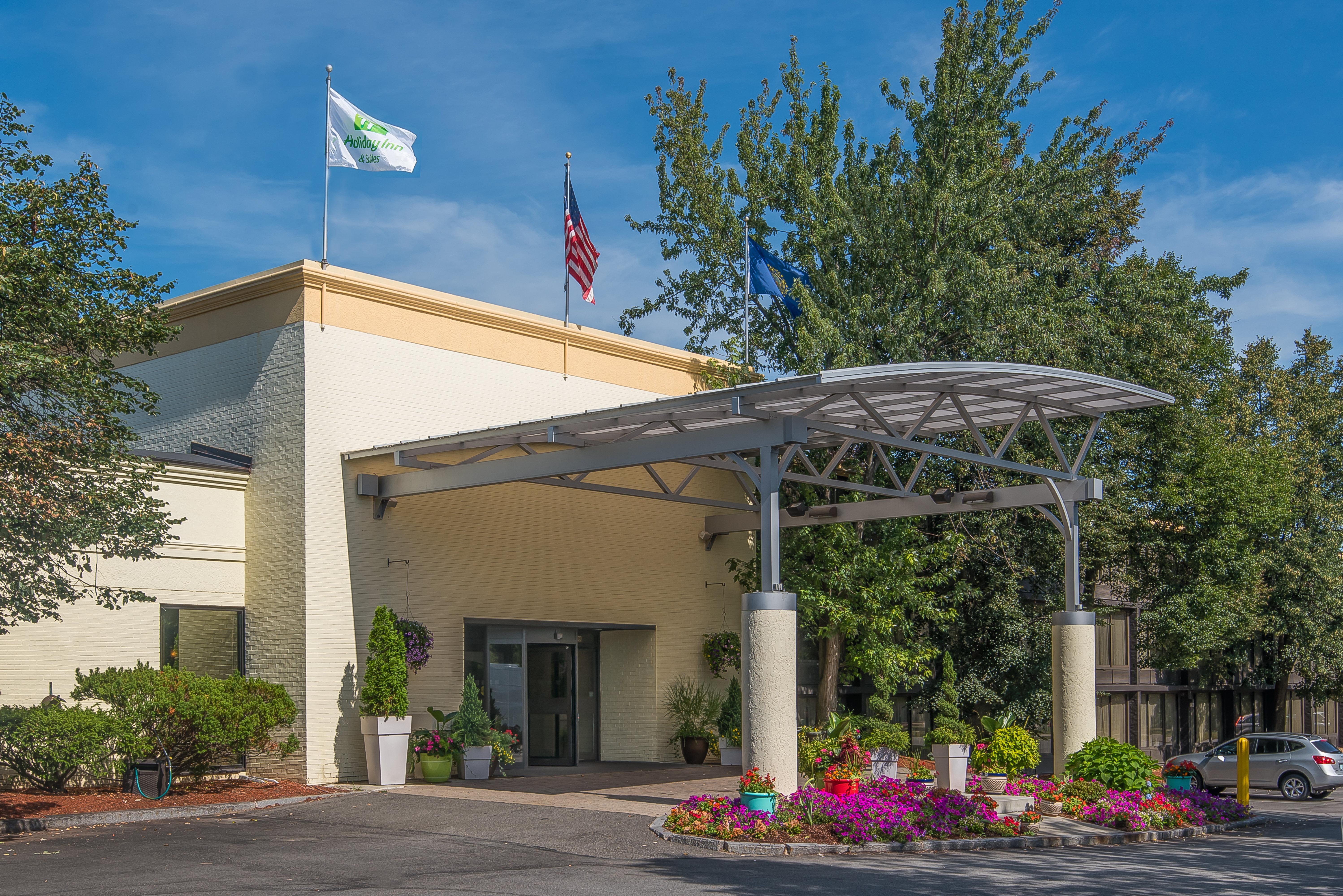 Holiday Inn Nashua, An Ihg Hotel Exterior photo
