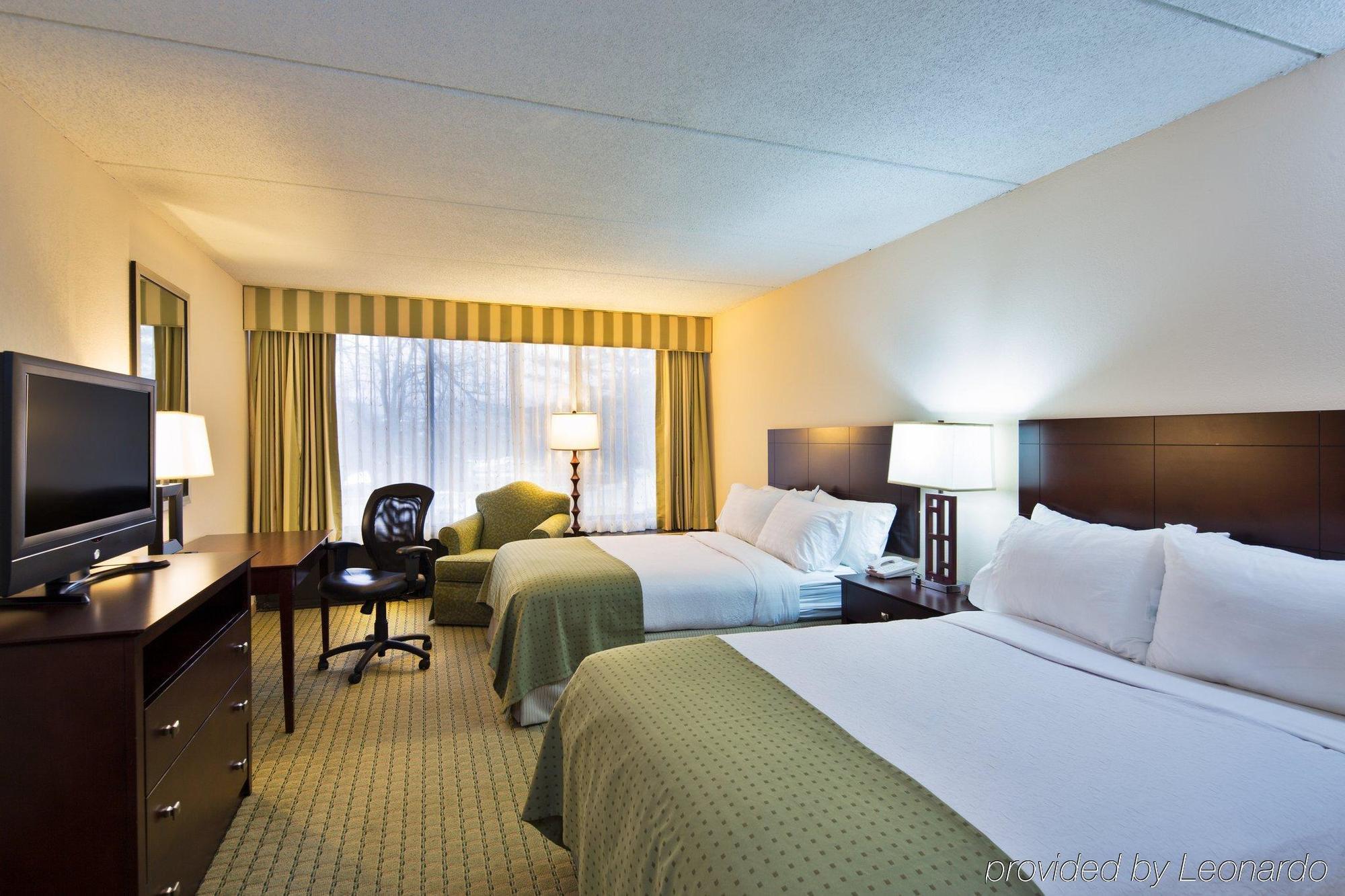 Holiday Inn Nashua, An Ihg Hotel Exterior photo